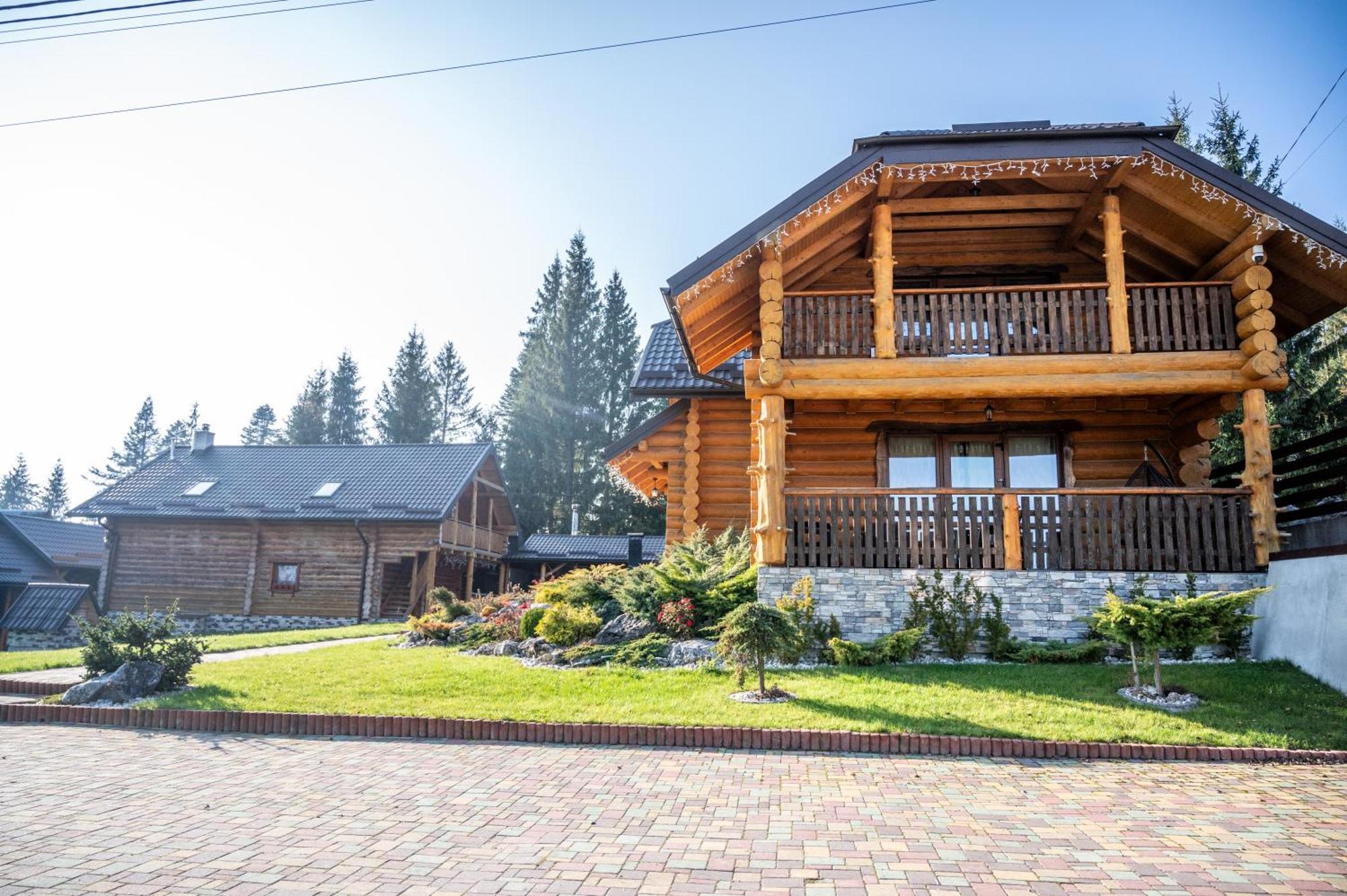 Kisva Hotel Iablunîțea Exterior foto